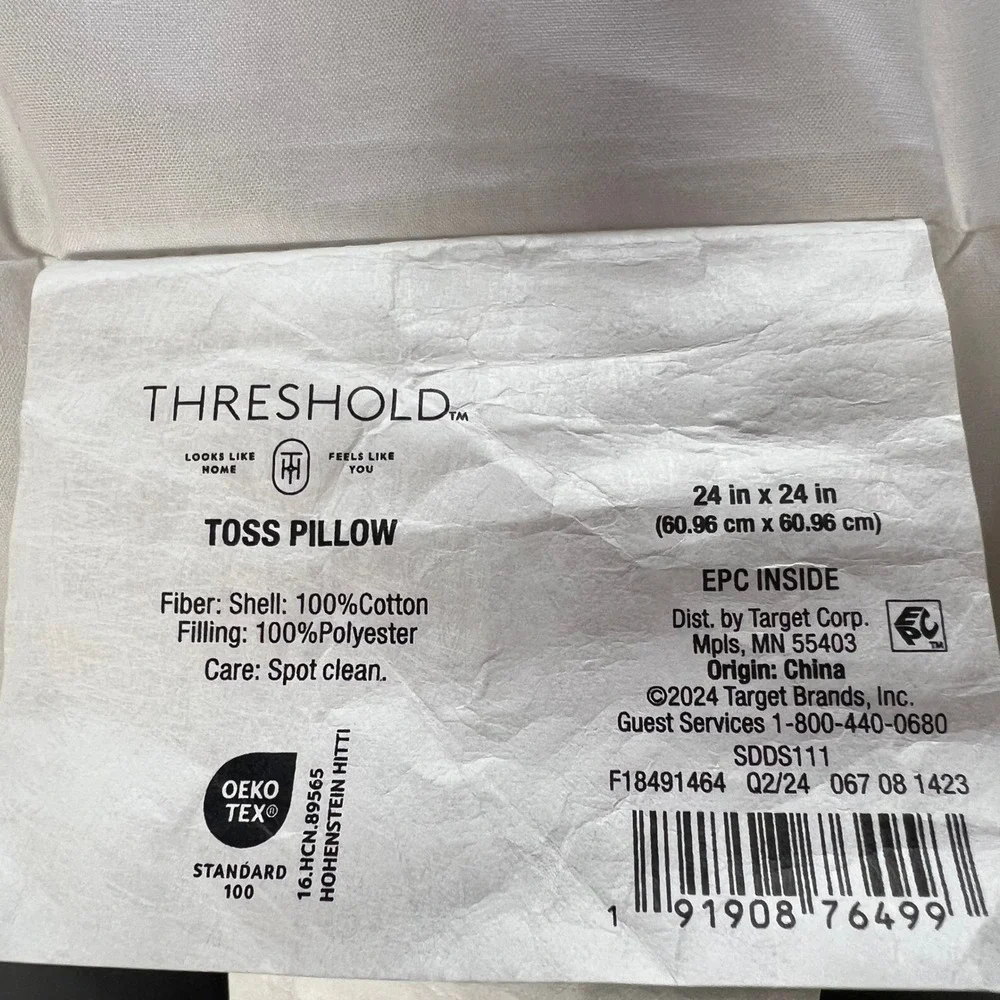 Threshold White Square Toss Pillow 24x24 Cotton Shell Polyester Fill Decorative